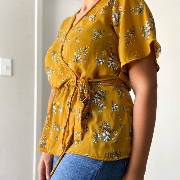 Mustard Yellow Blouse - Picture 2 of 2